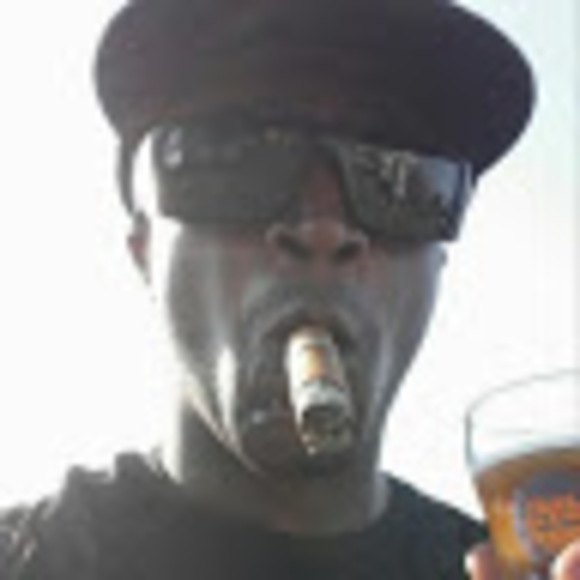 Meet your Posher, Ronell - Picture 1 of 1